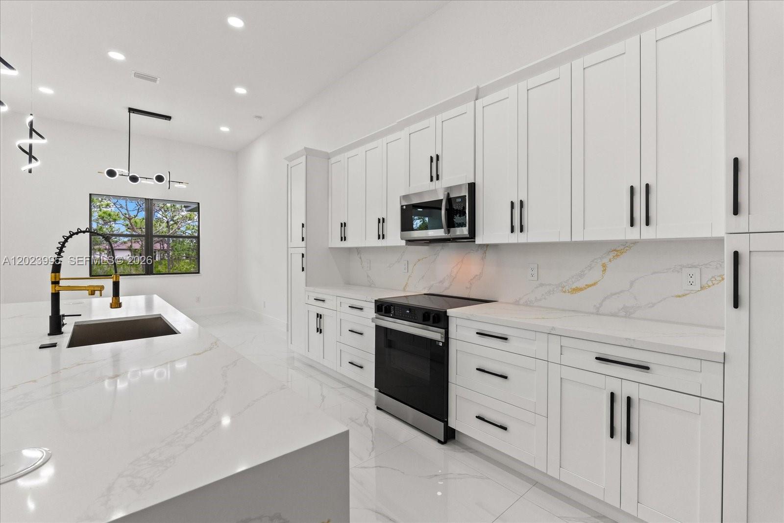Calusa Ridge - Residential