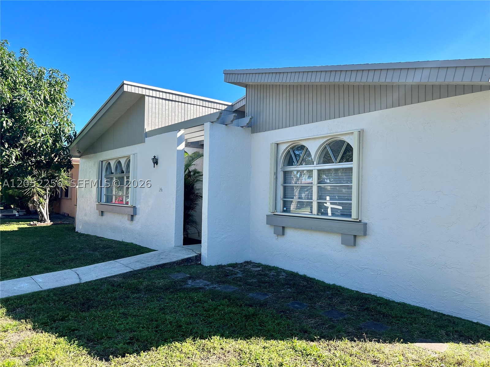 CENTRAL DANIA HEIGHTS - Residential Lease