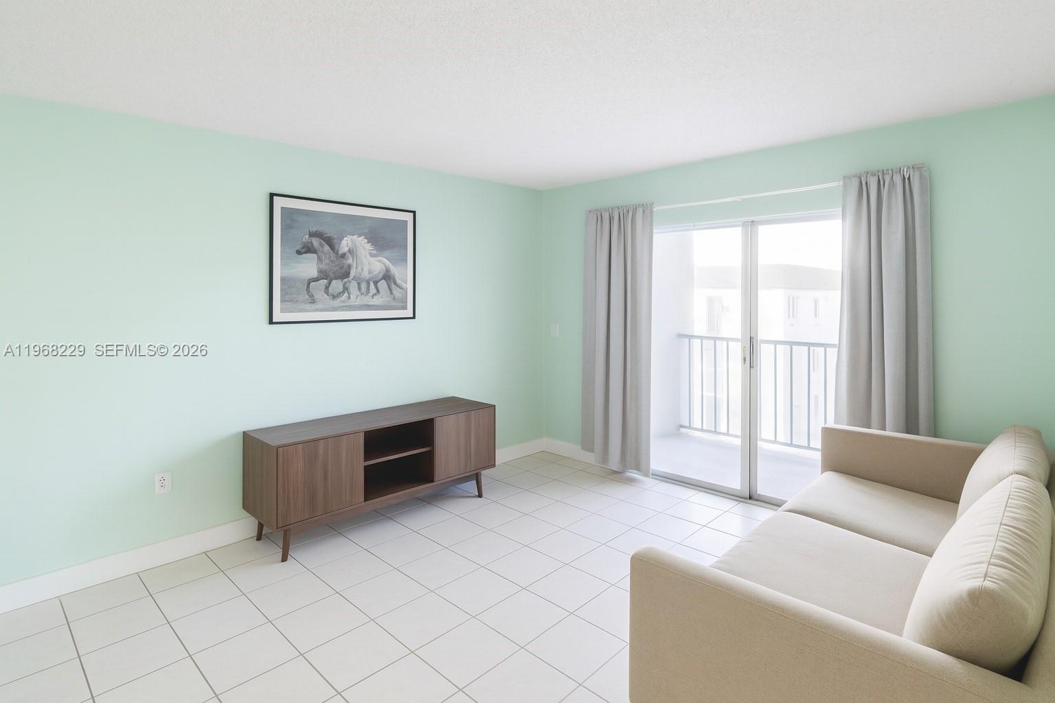 PINESIDE CONDO NO 1 - Residential