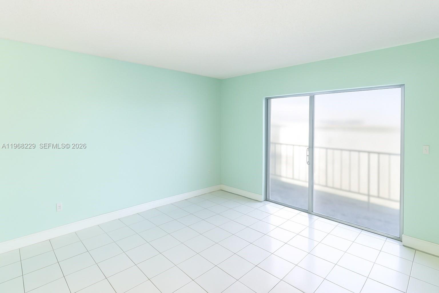 PINESIDE CONDO NO 1 - Residential