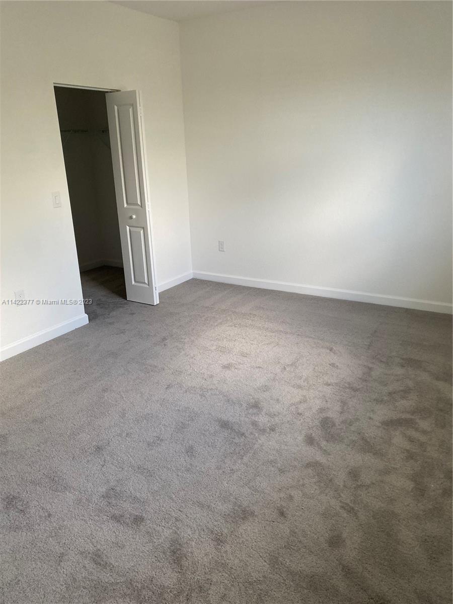 VIA VENTURA NEIGHBORHOOD - Residential Lease