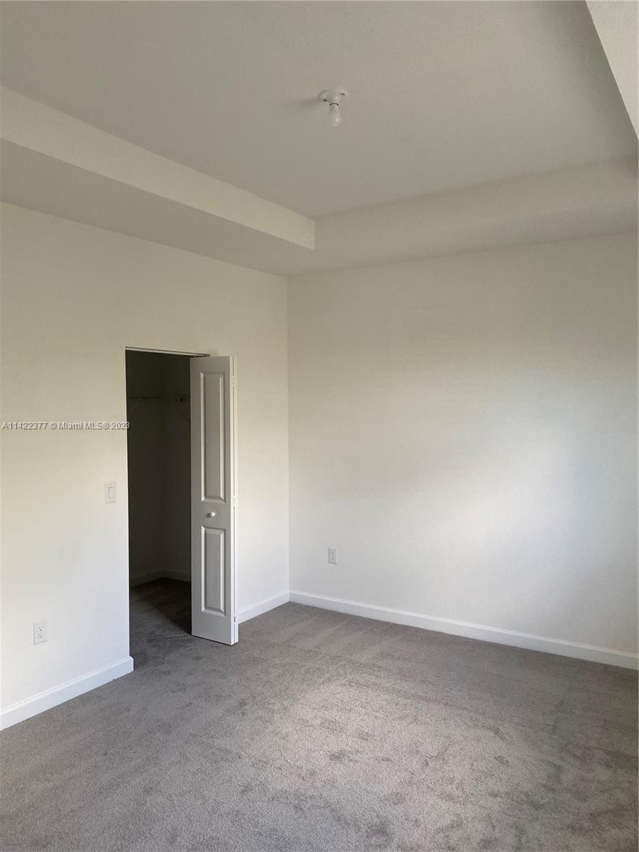 VIA VENTURA NEIGHBORHOOD - Residential Lease