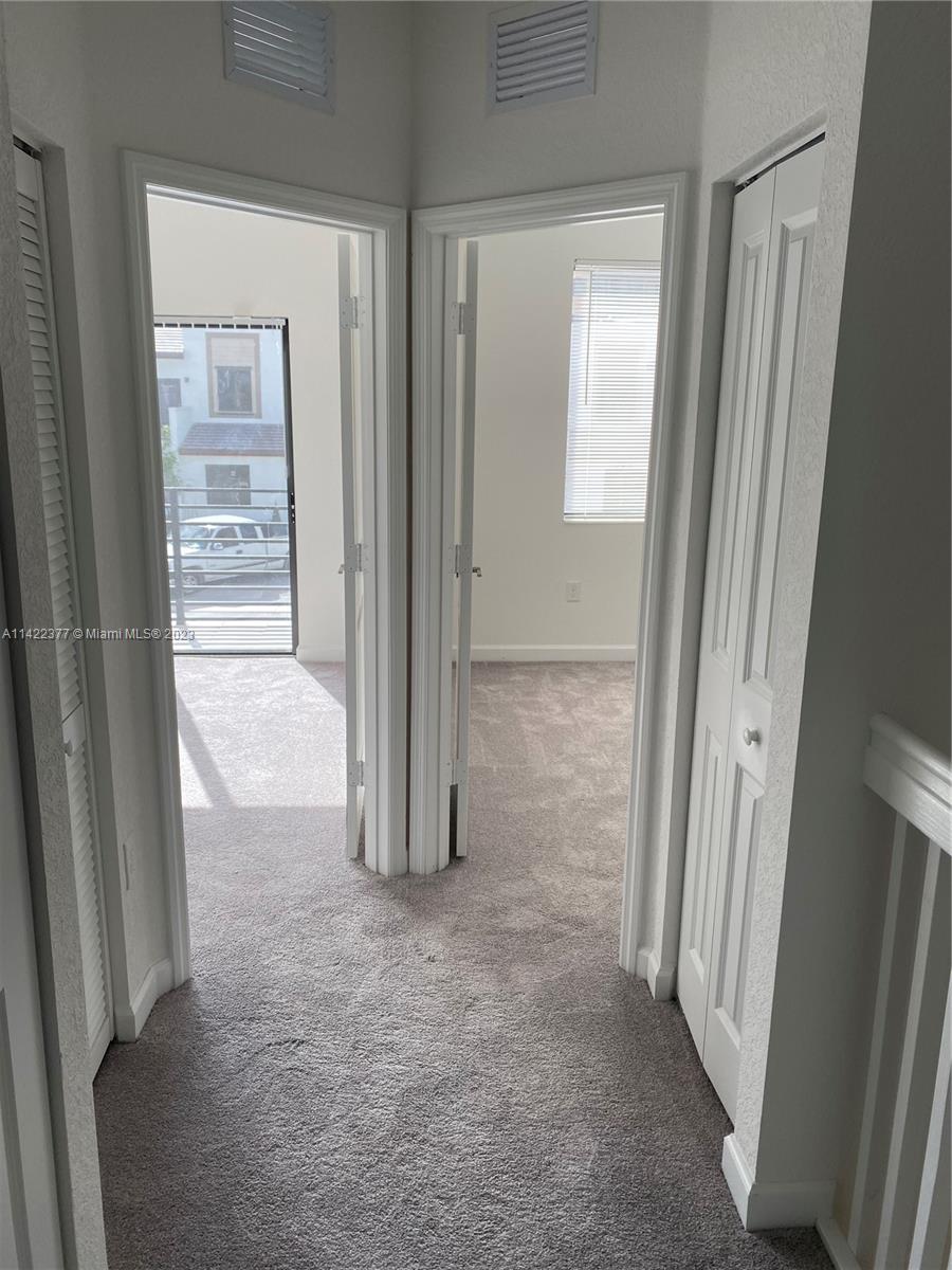 VIA VENTURA NEIGHBORHOOD - Residential Lease
