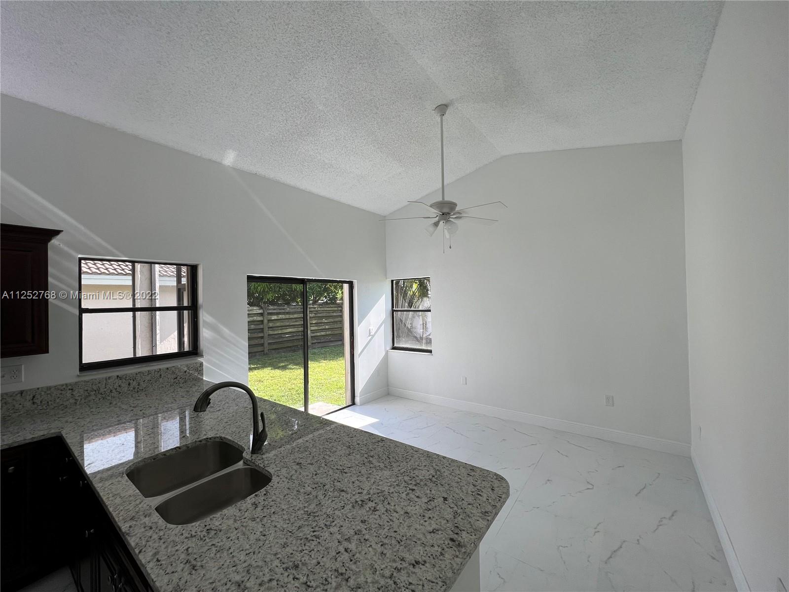 WATERFORD - Residential Lease