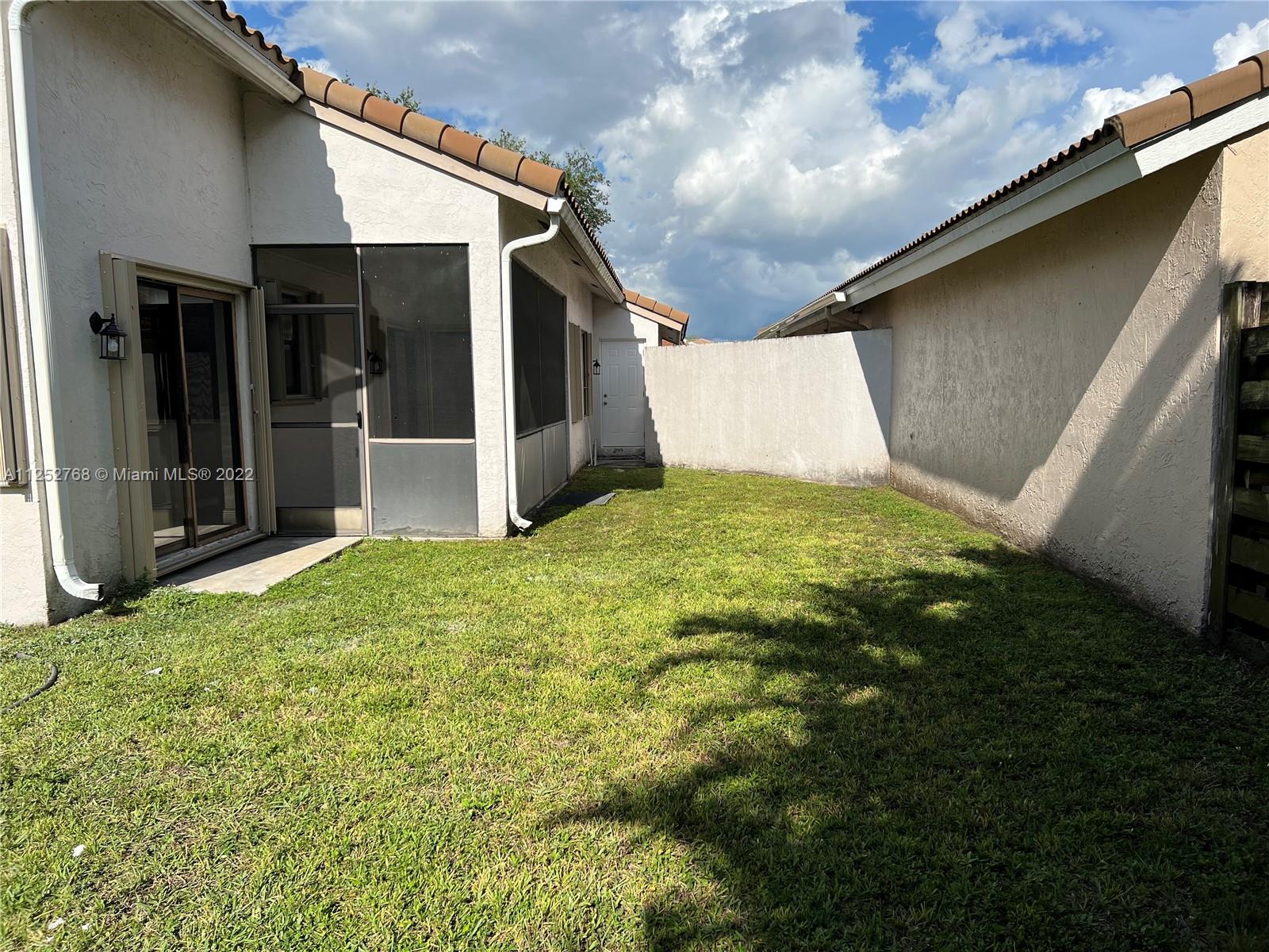 WATERFORD - Residential Lease
