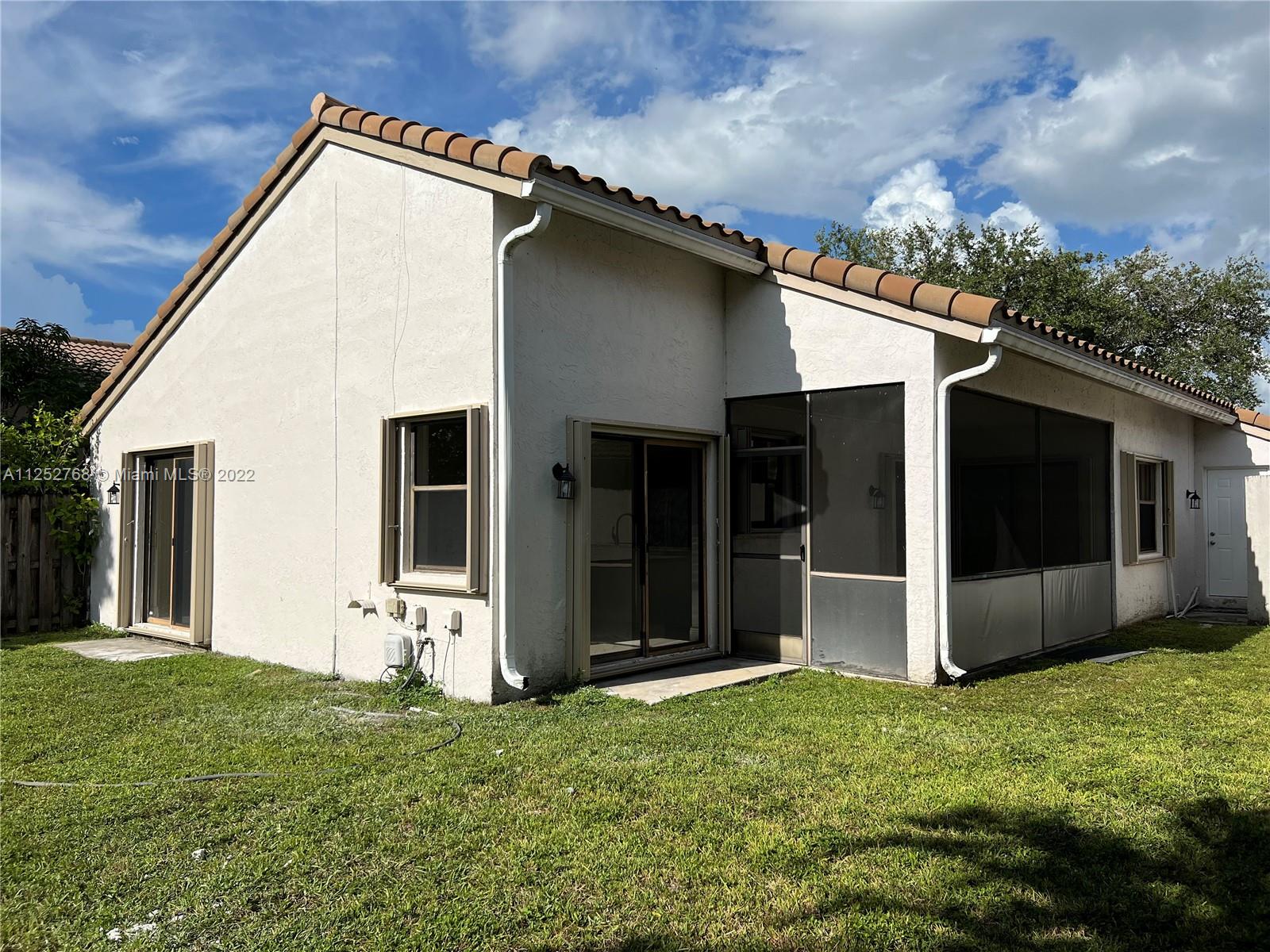 WATERFORD - Residential Lease