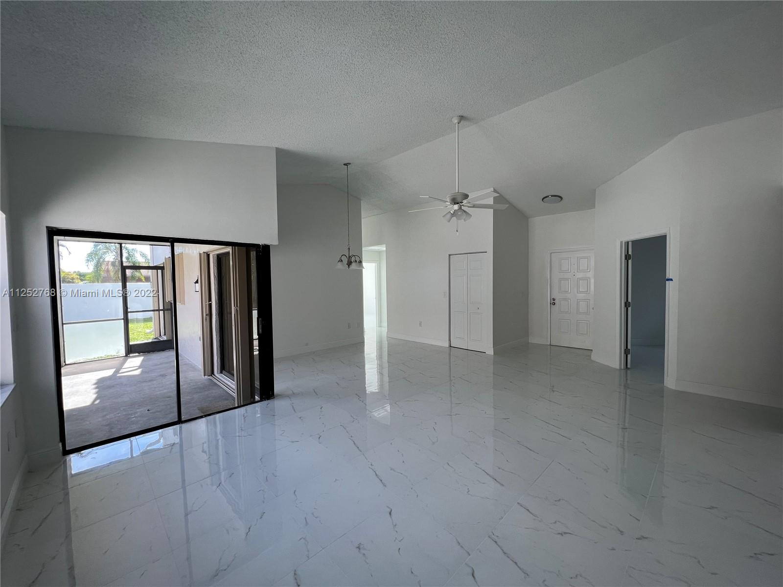 WATERFORD - Residential Lease