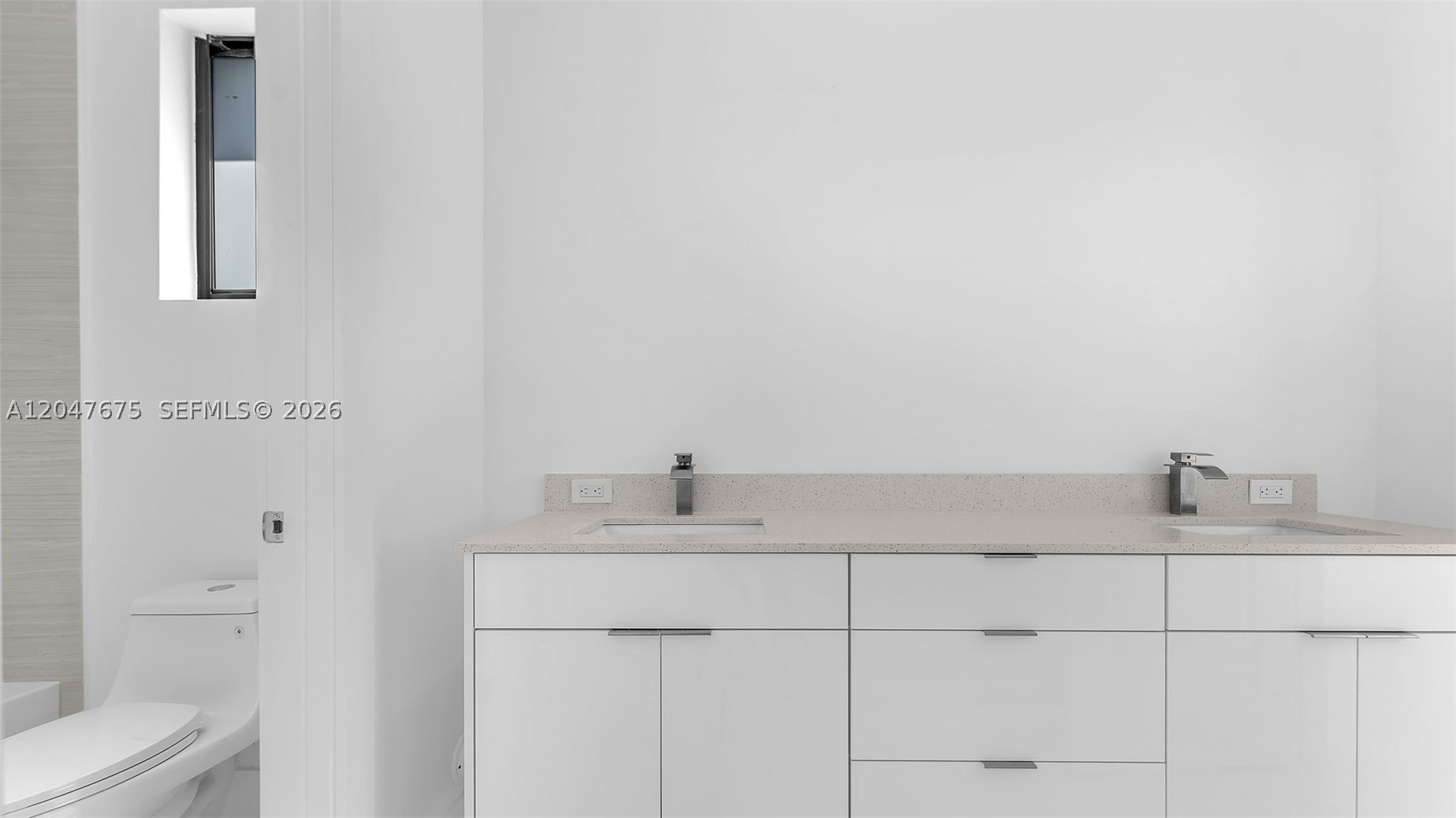 GRIFFING SILVER PALM - Residential