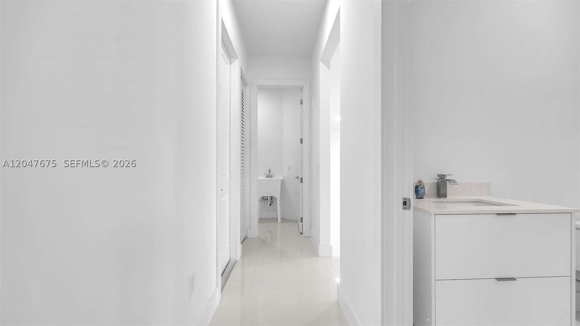 GRIFFING SILVER PALM - Residential