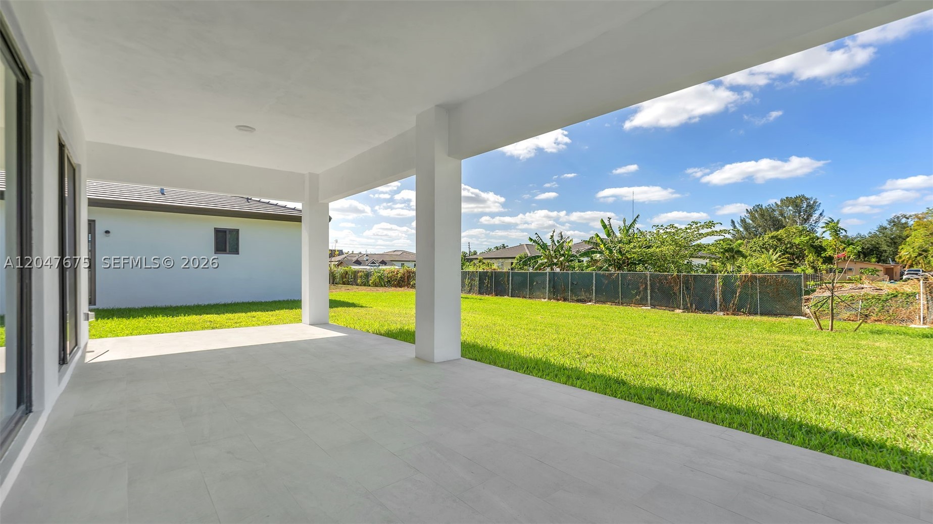 GRIFFING SILVER PALM - Residential