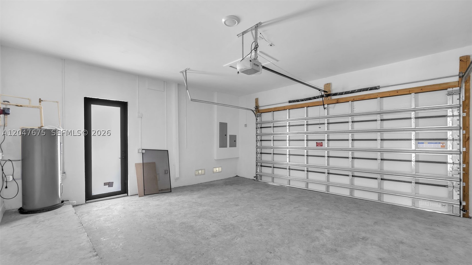 GRIFFING SILVER PALM - Residential
