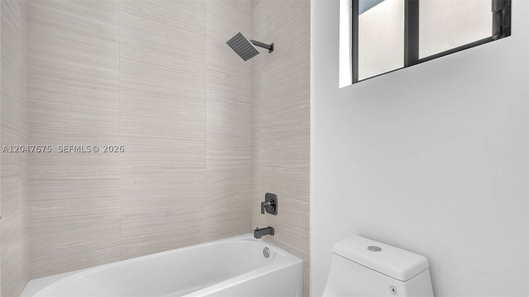 GRIFFING SILVER PALM - Residential