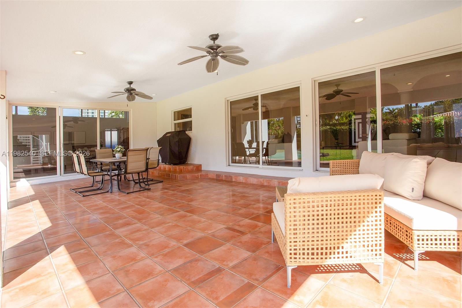 BRICKELL HAMMOCK UN 1 - Residential