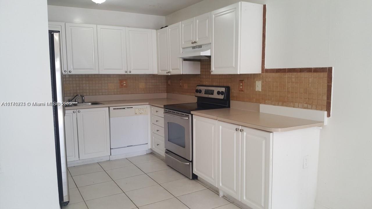 CEDAR WEST HOMES SECOND A - Residential