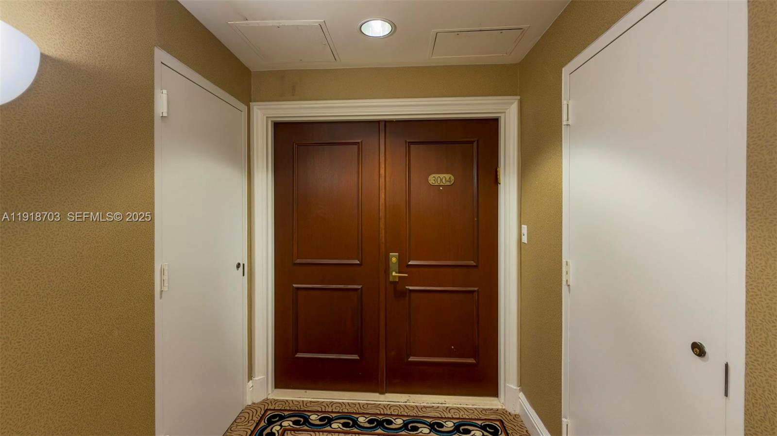 2000 ISL BLVD WILLIAMS IS - Residential