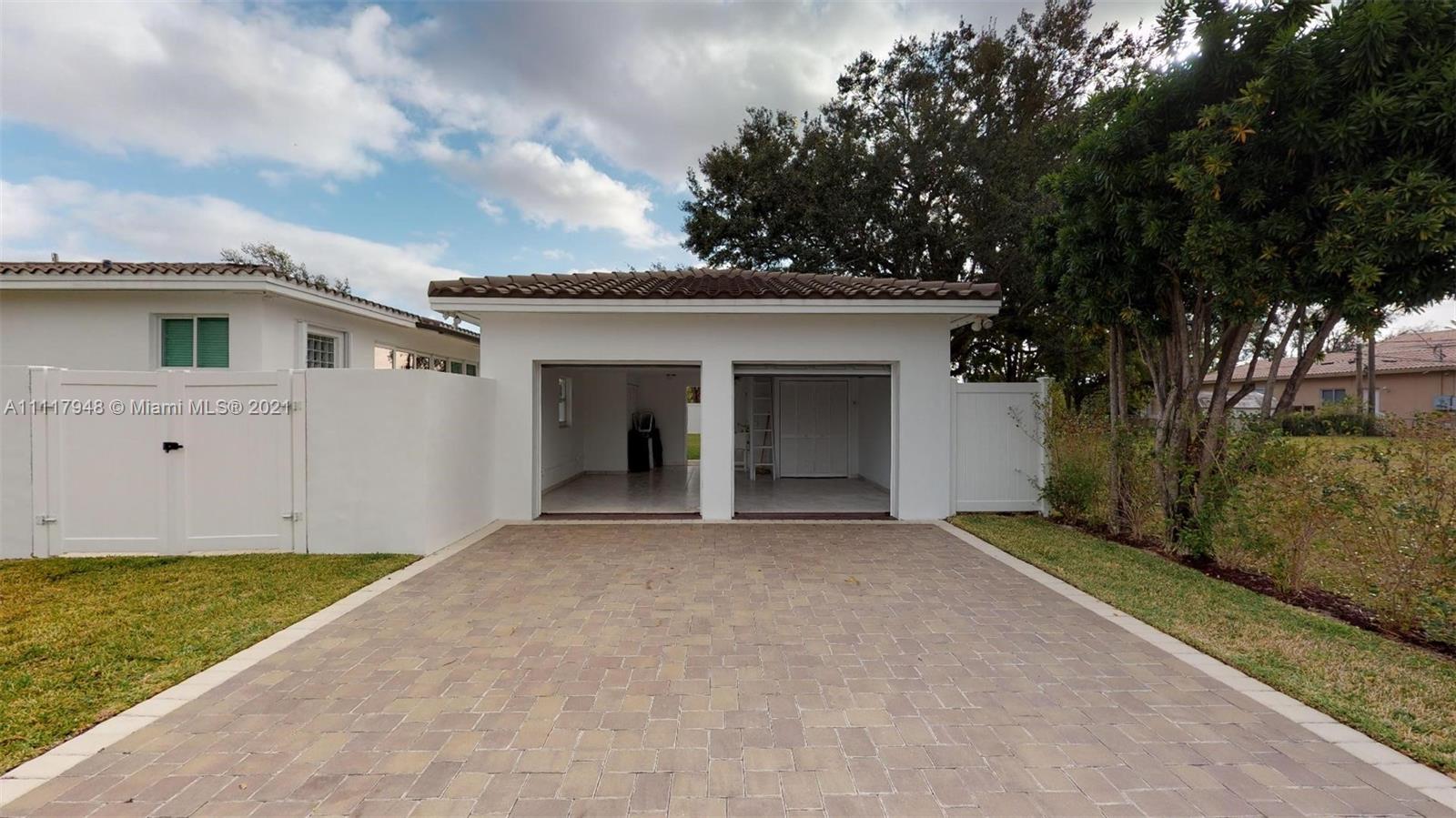 You will fall in love with this completely remodeled Single Family Home. Its designed with a modern and sleek
interior. This exquisite 4 bedroom, 3 bath house features top of line appliances, marble throughout the house,
customized master closet, 2 car garage with an additional parking space on front driveway. UNFURNISHED