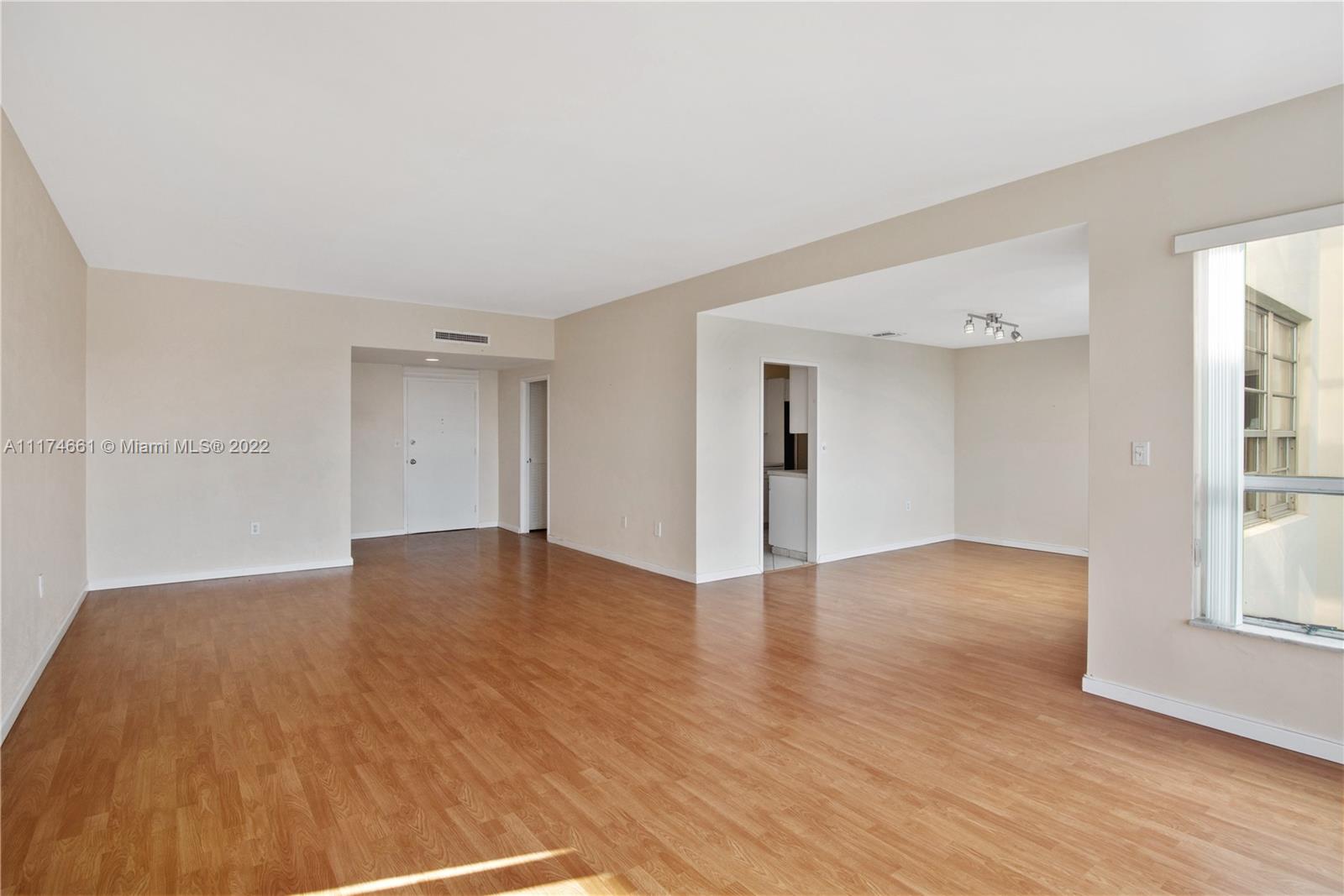 BLAIR HOUSE CONDO - WEST - Residential