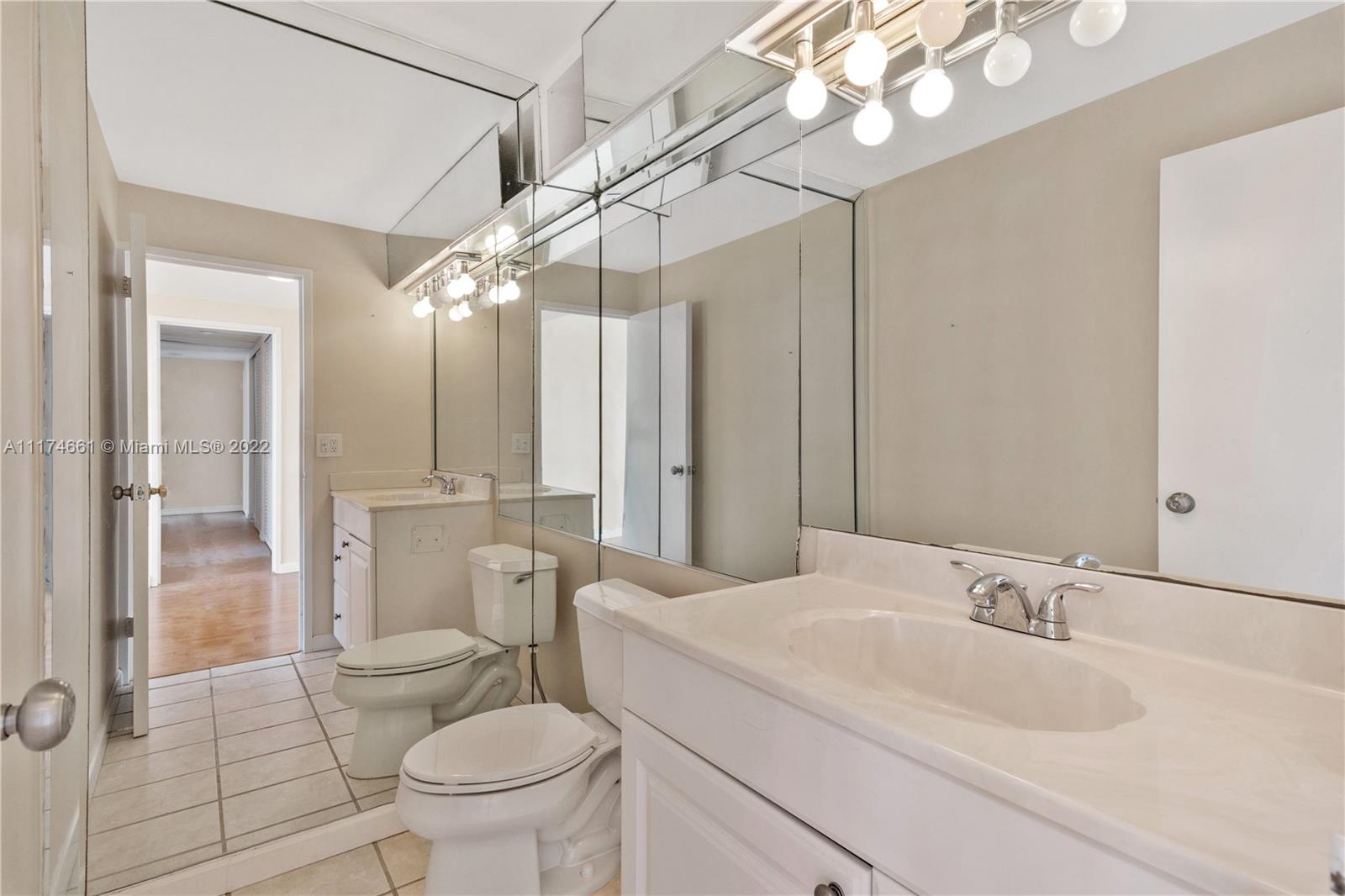 BLAIR HOUSE CONDO - WEST - Residential