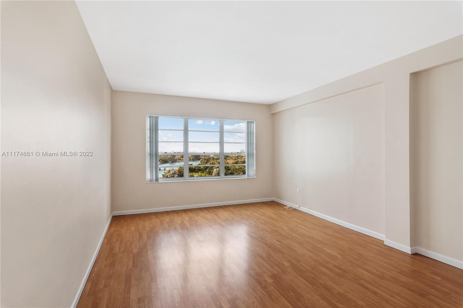 BLAIR HOUSE CONDO - WEST - Residential