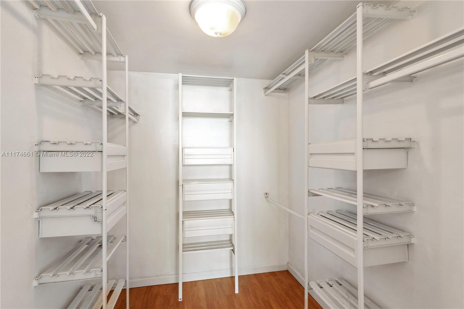 BLAIR HOUSE CONDO - WEST - Residential
