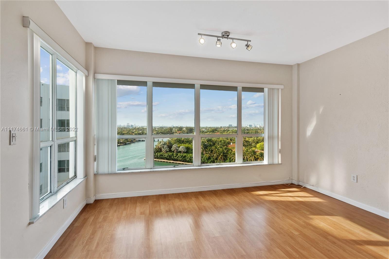 BLAIR HOUSE CONDO - WEST - Residential