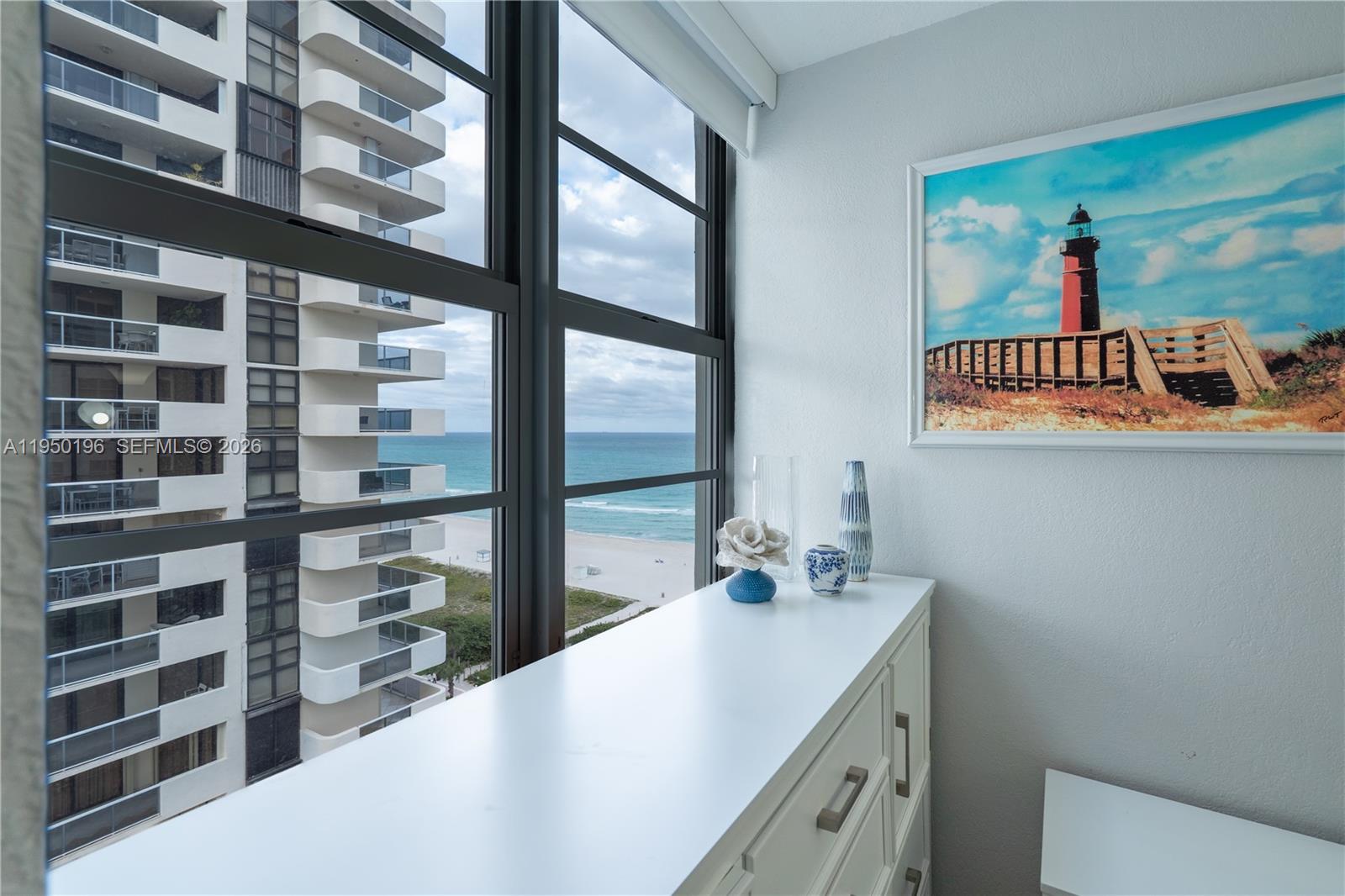 ARLEN BEACH CONDO - Residential
