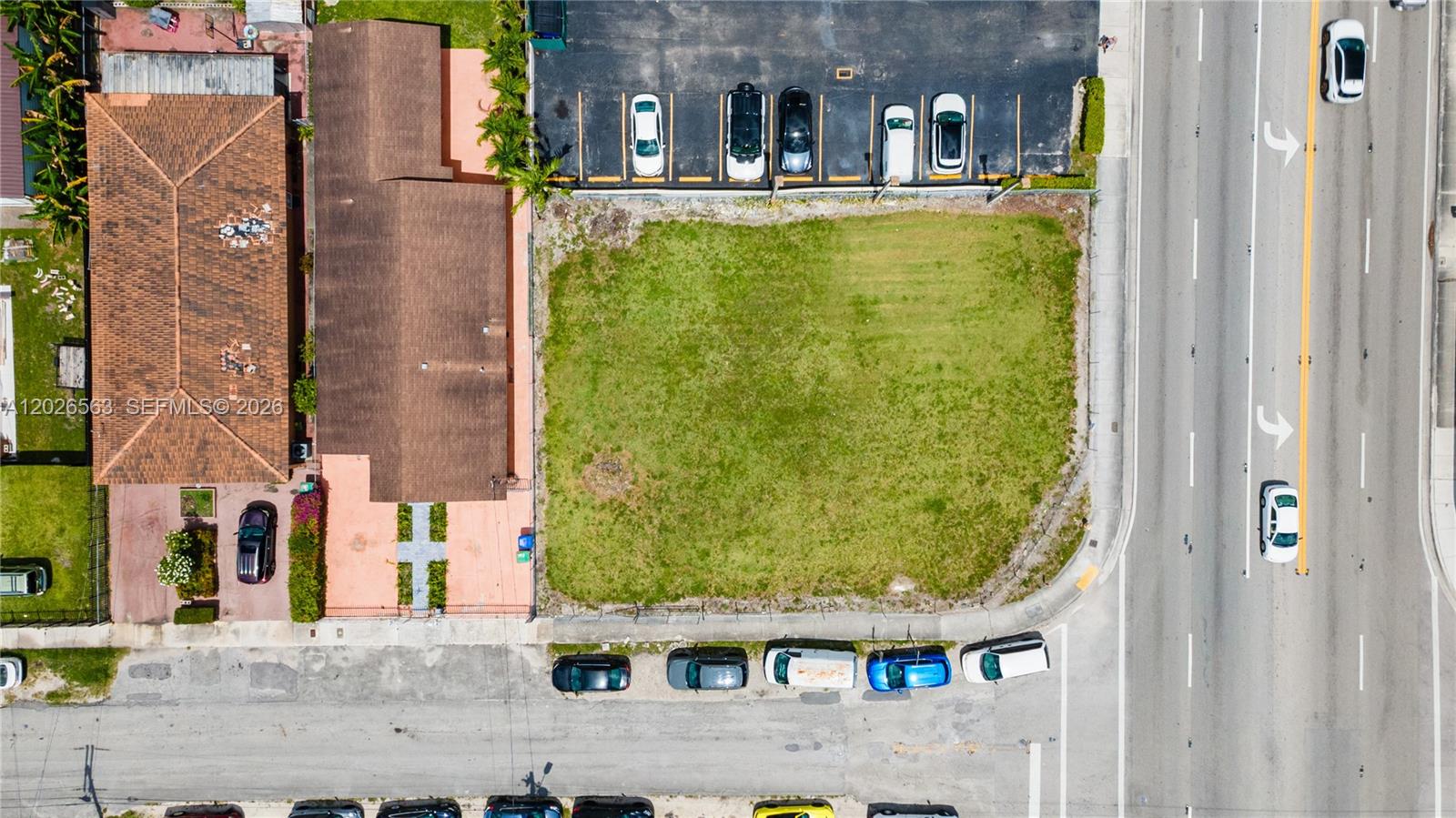 W FLAGLER PK - Commercial Sale