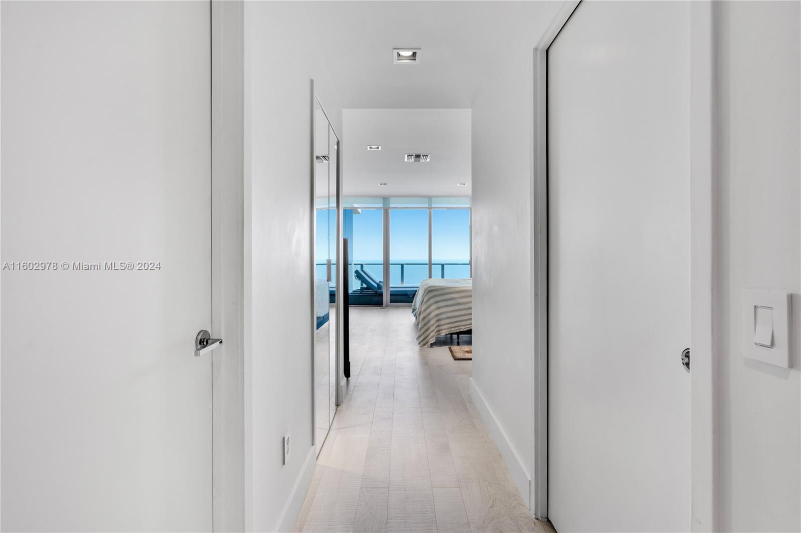 OCEANA KEY BISCAYNE CONDO - Residential
