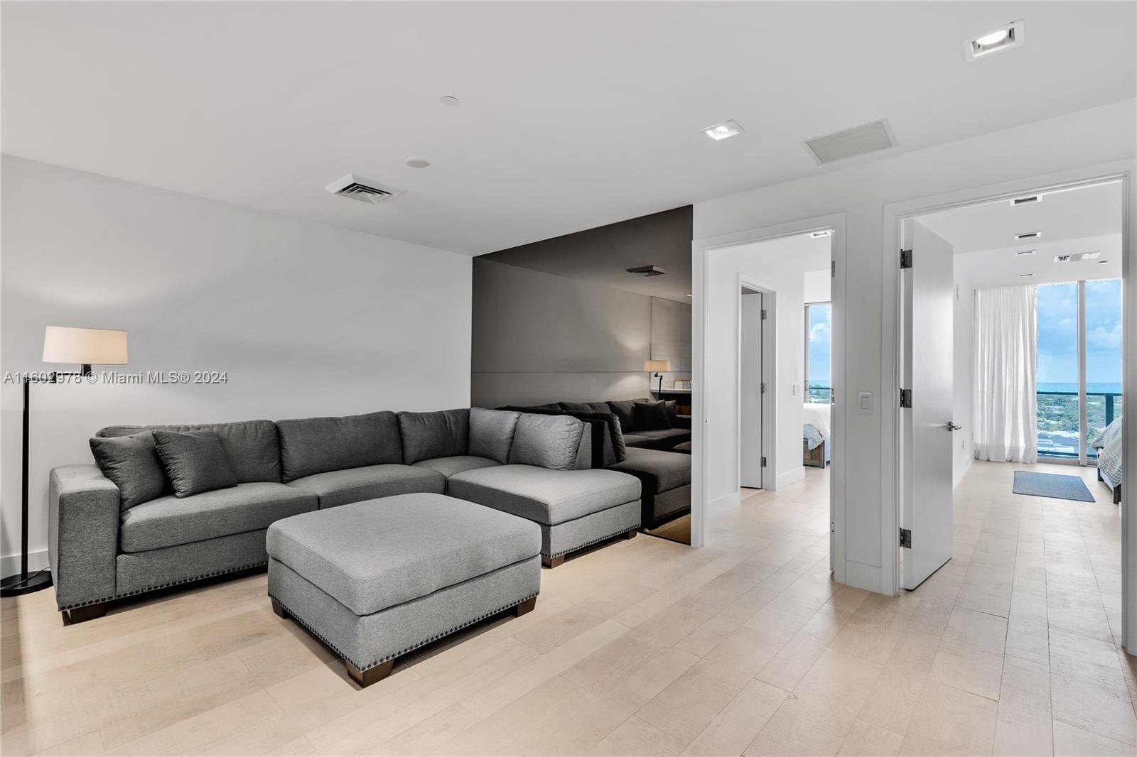 OCEANA KEY BISCAYNE CONDO - Residential