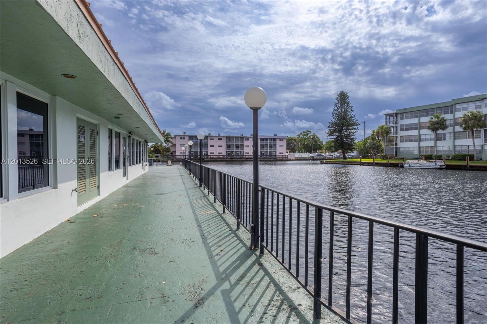 WATERGATE CONDOMINIUM NO - Residential