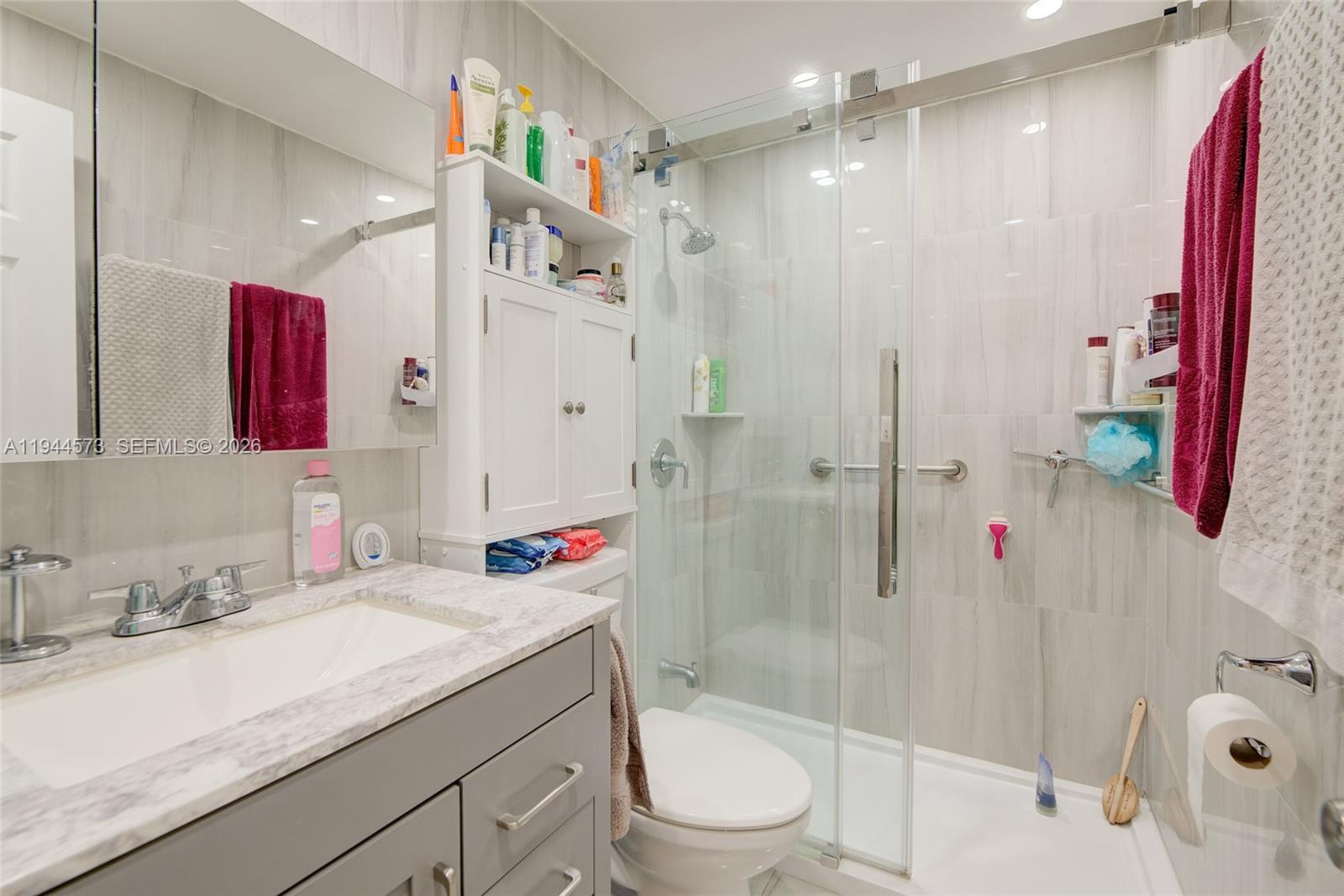 ROLEN LAKE GARDENS CO-OP - Residential
