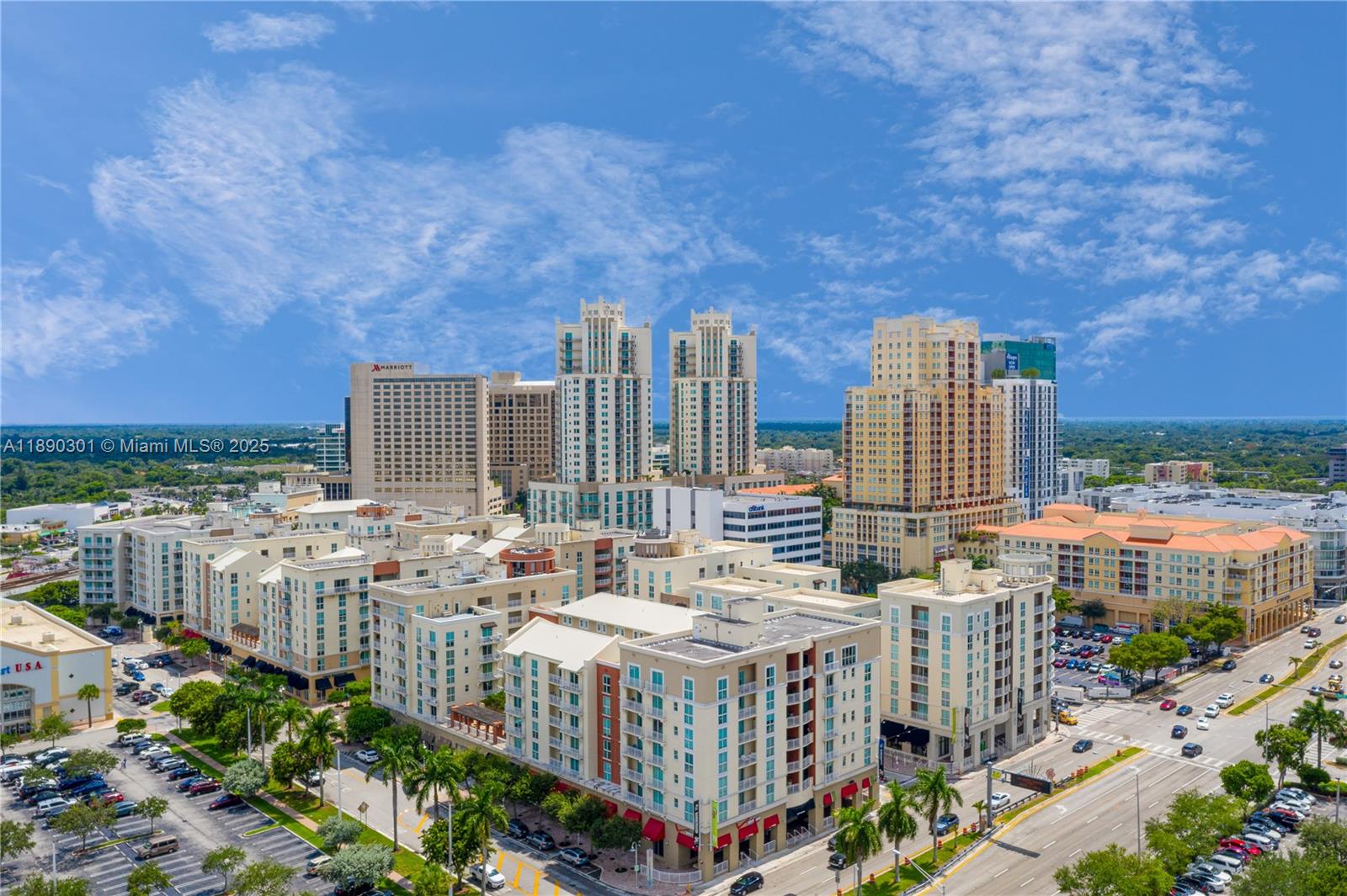TOSCANO CONDO - Residential