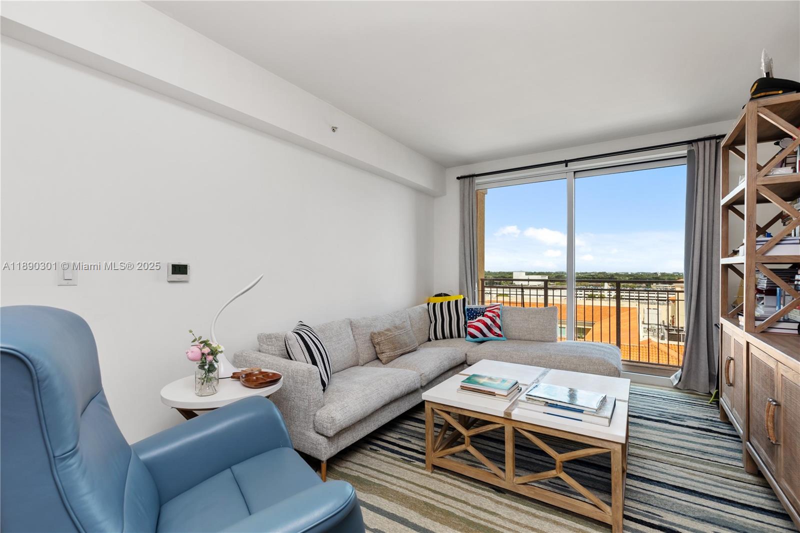 TOSCANO CONDO - Residential