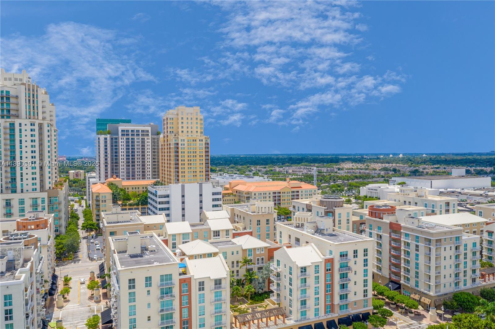 TOSCANO CONDO - Residential