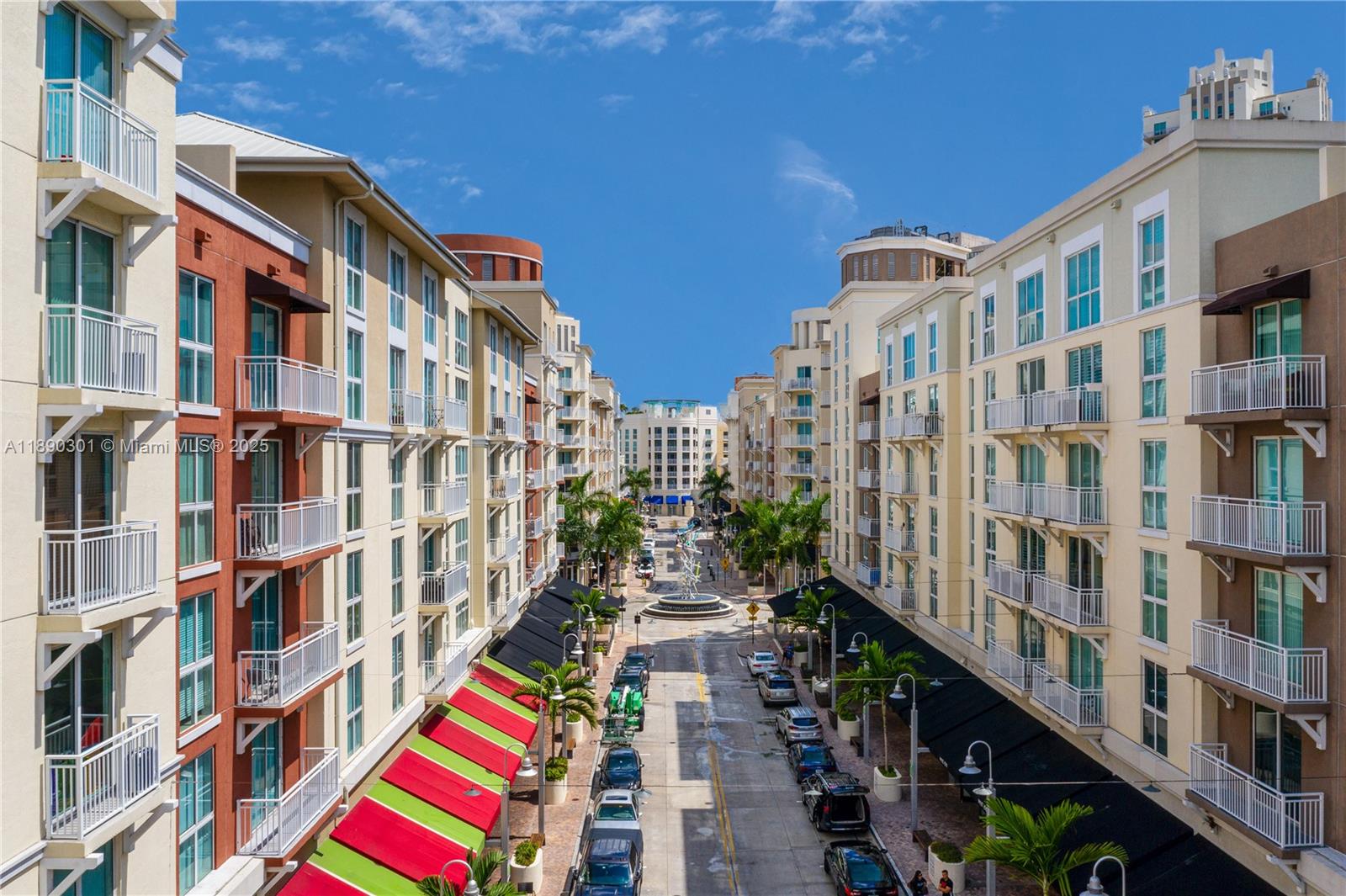 TOSCANO CONDO - Residential
