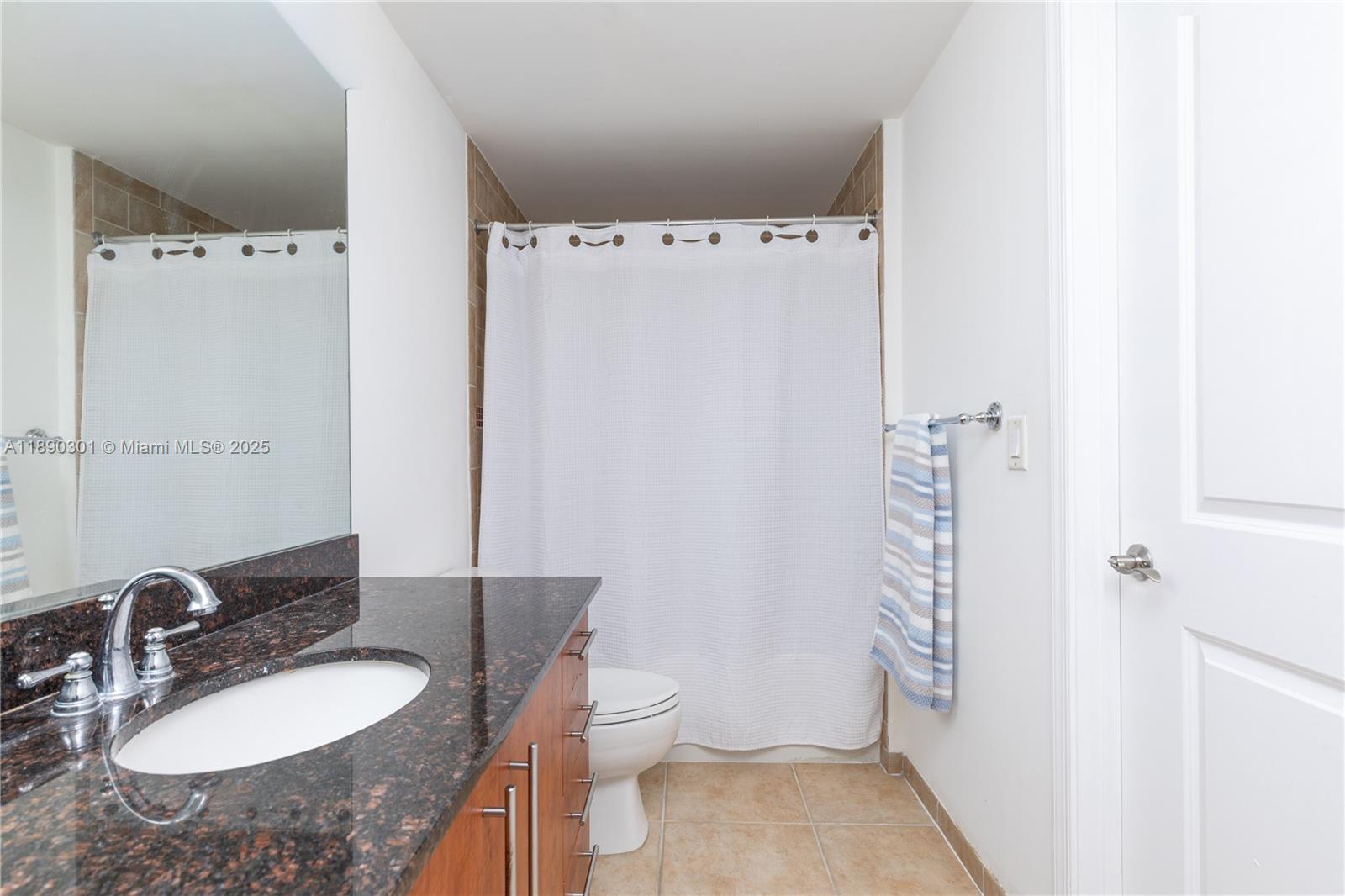 TOSCANO CONDO - Residential