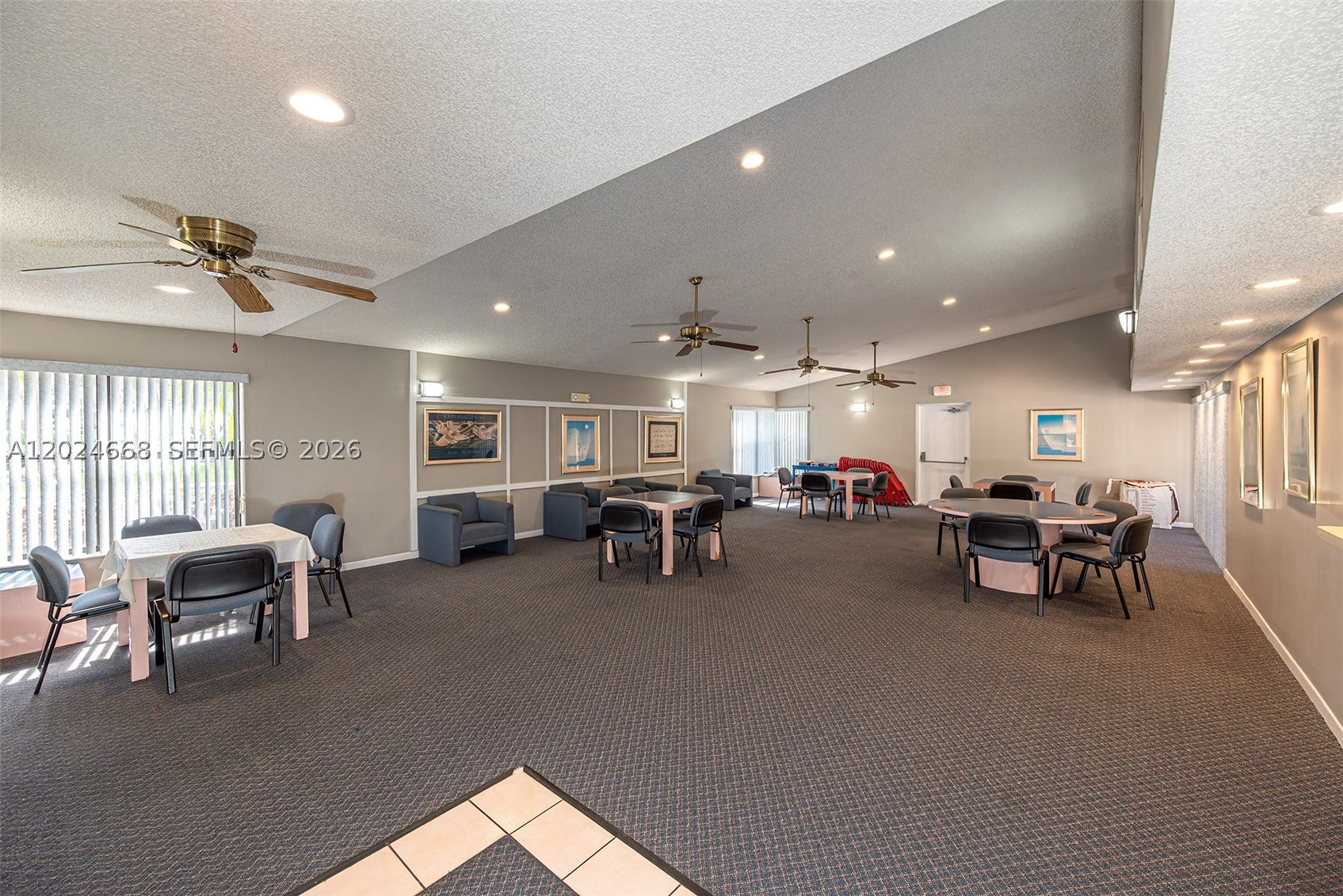 APPLEWOOD VILLAGE I-D CON - Residential Lease
