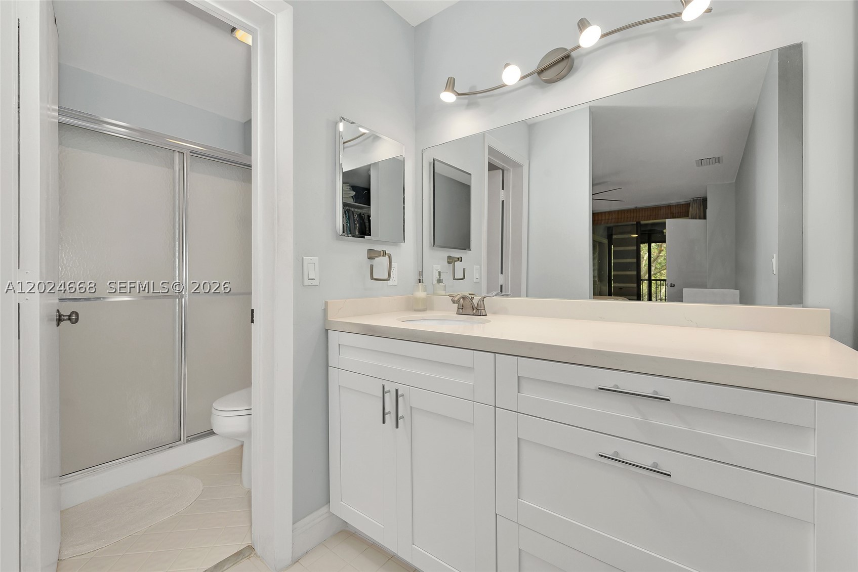 APPLEWOOD VILLAGE I-D CON - Residential Lease