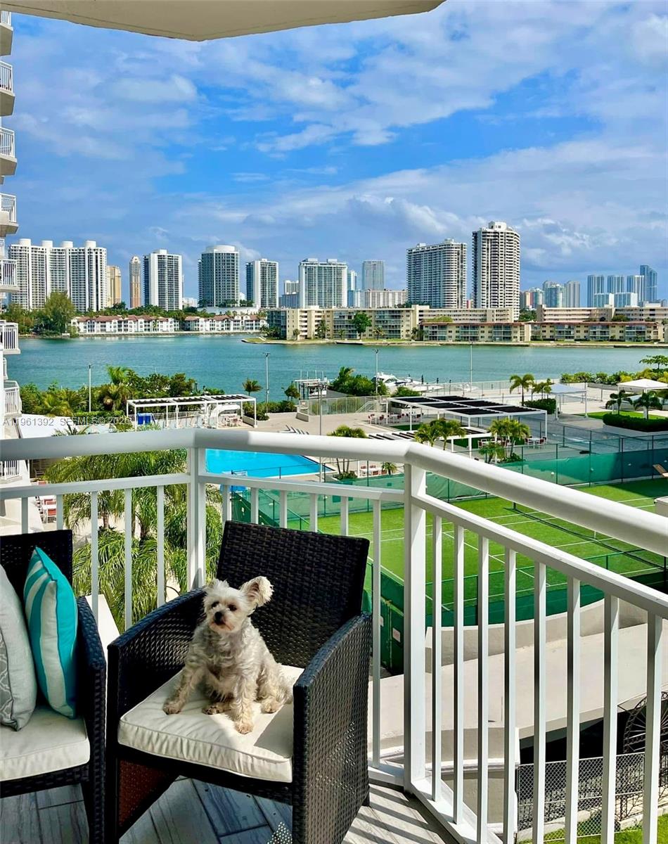DEL PRADO MARINA - Residential