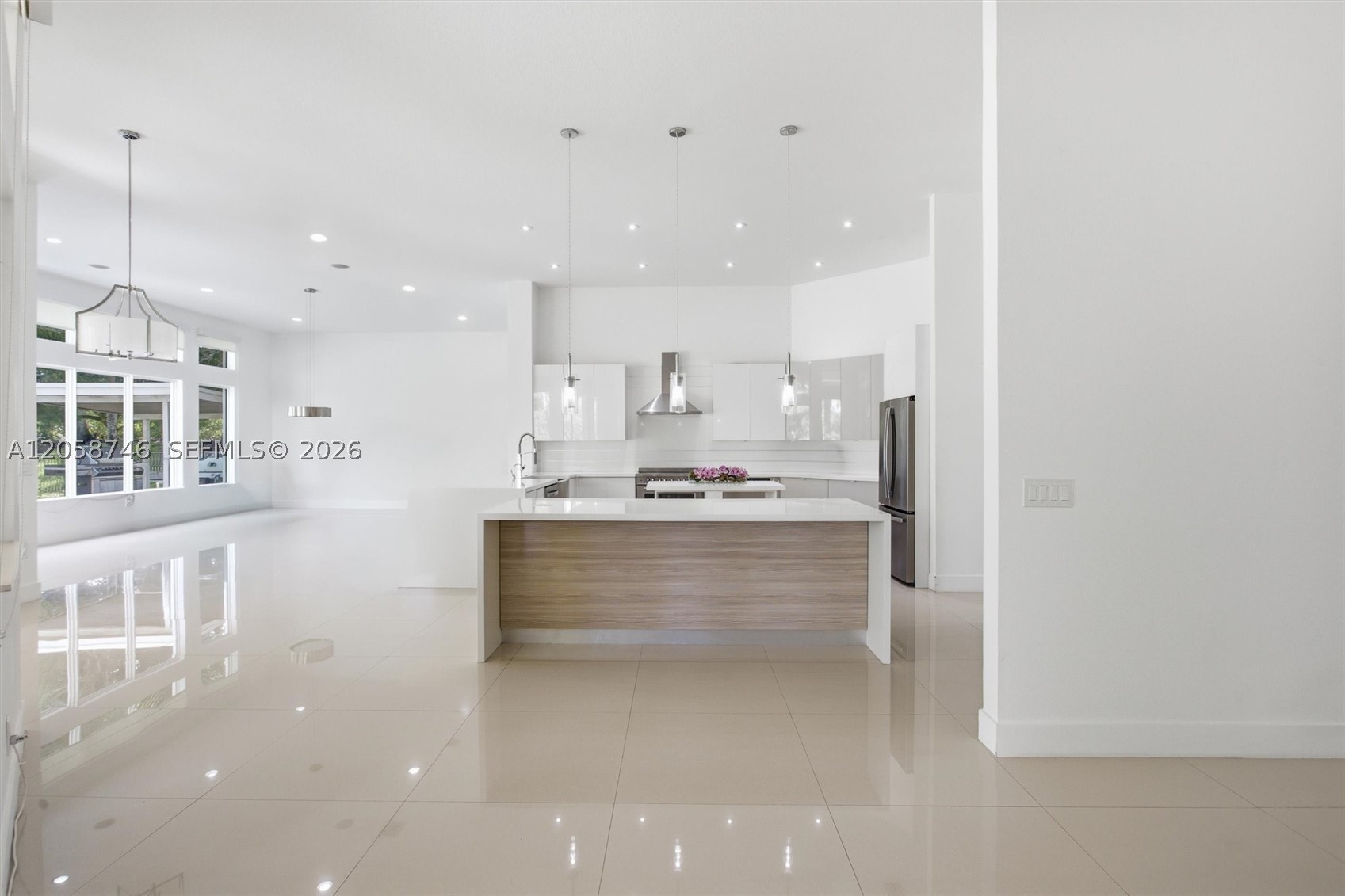 RIVERSTONE - Residential