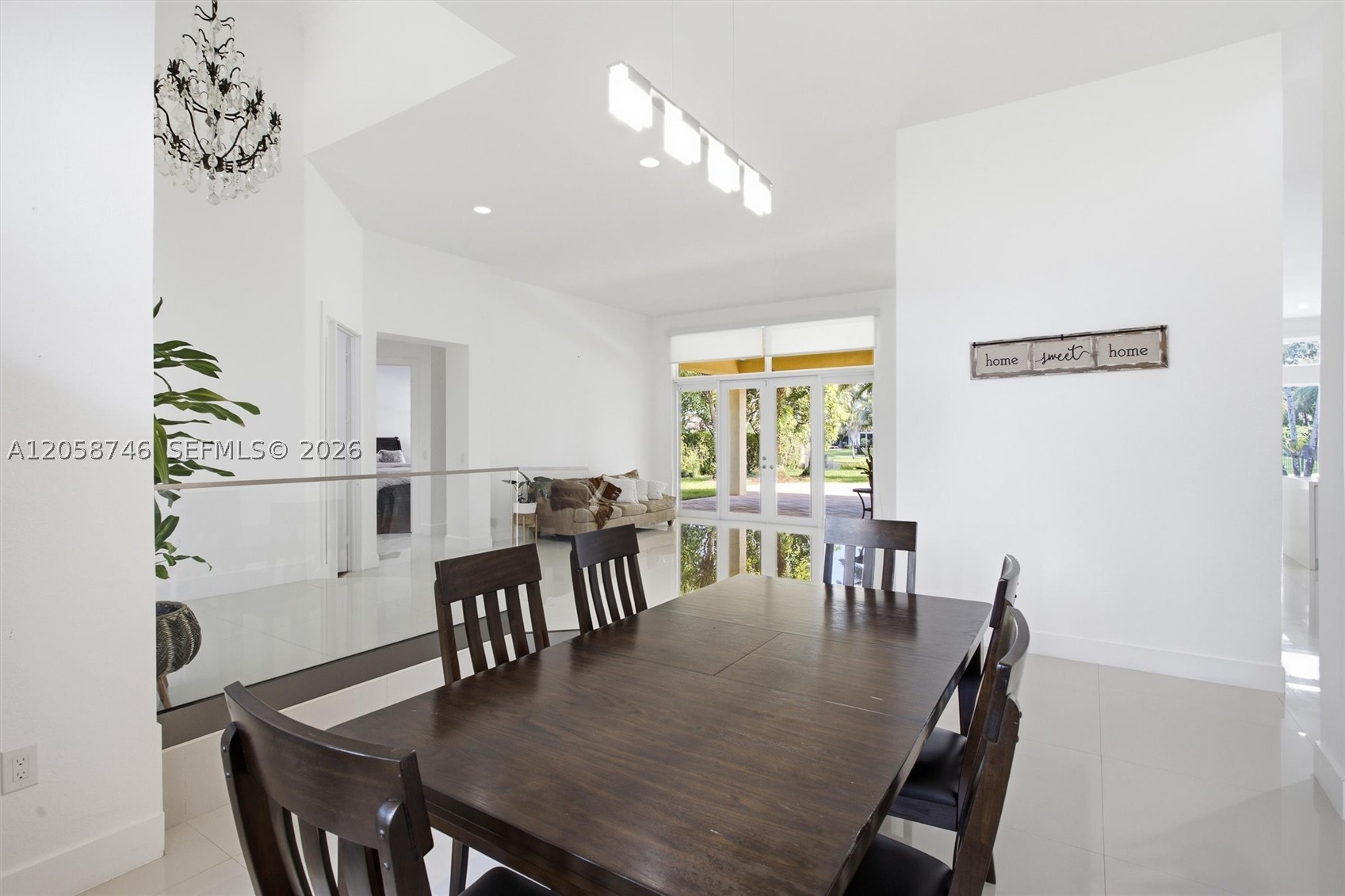 RIVERSTONE - Residential