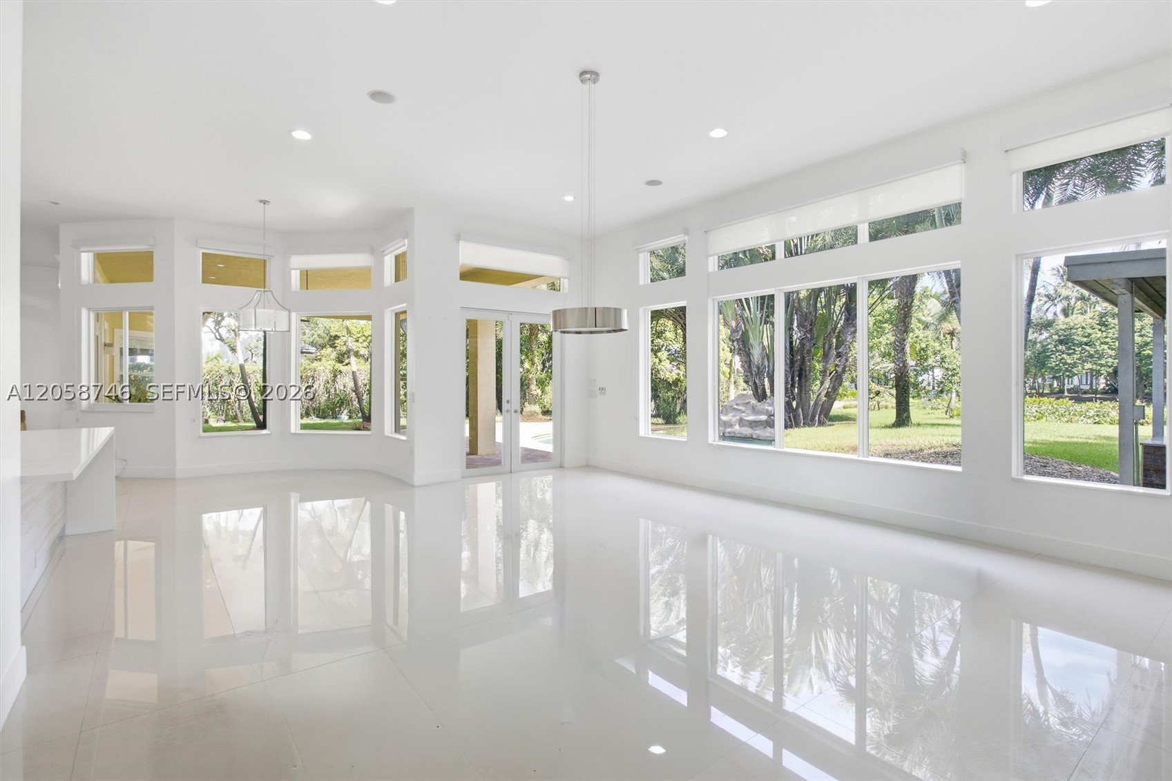 RIVERSTONE - Residential