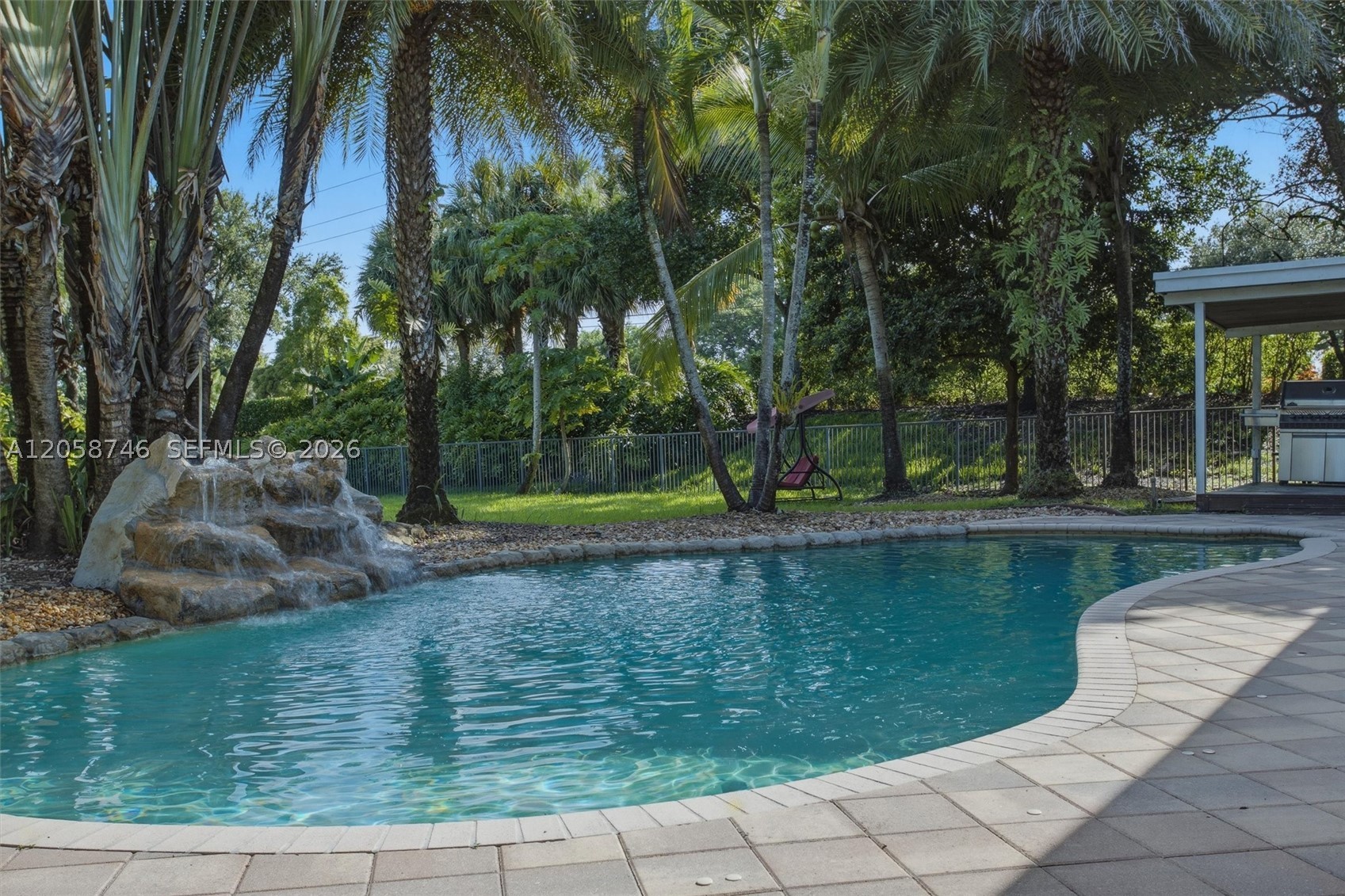 RIVERSTONE - Residential
