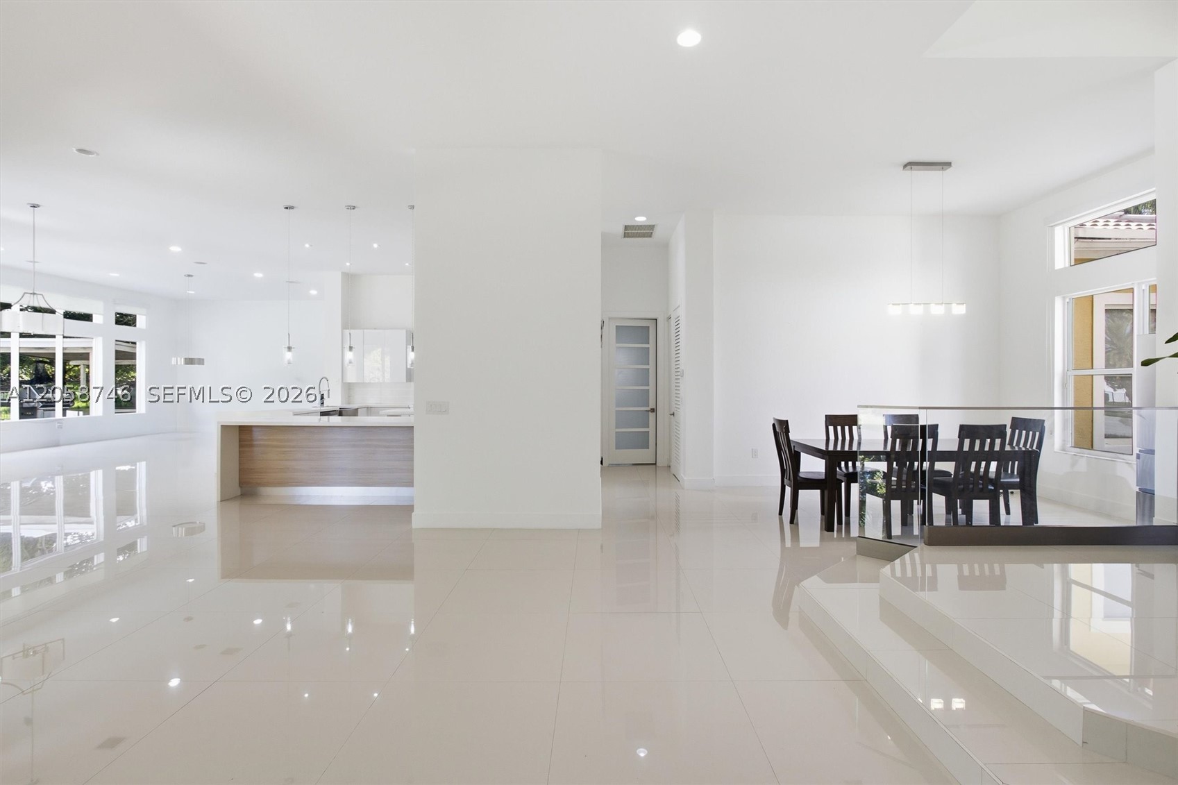 RIVERSTONE - Residential