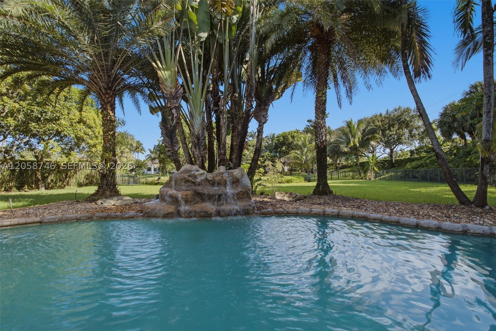 RIVERSTONE - Residential