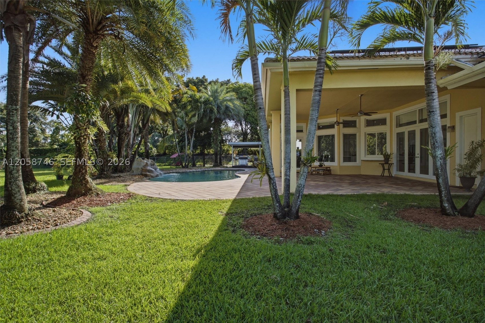 RIVERSTONE - Residential