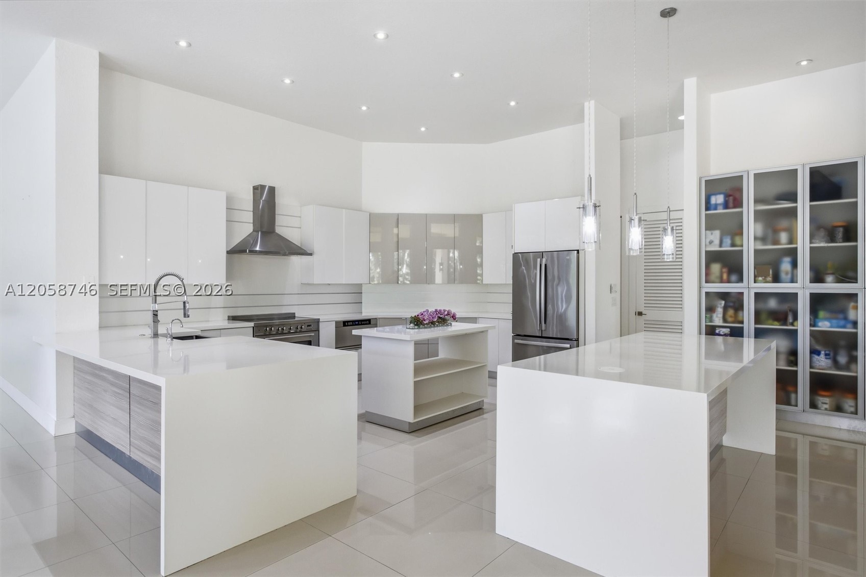 RIVERSTONE - Residential