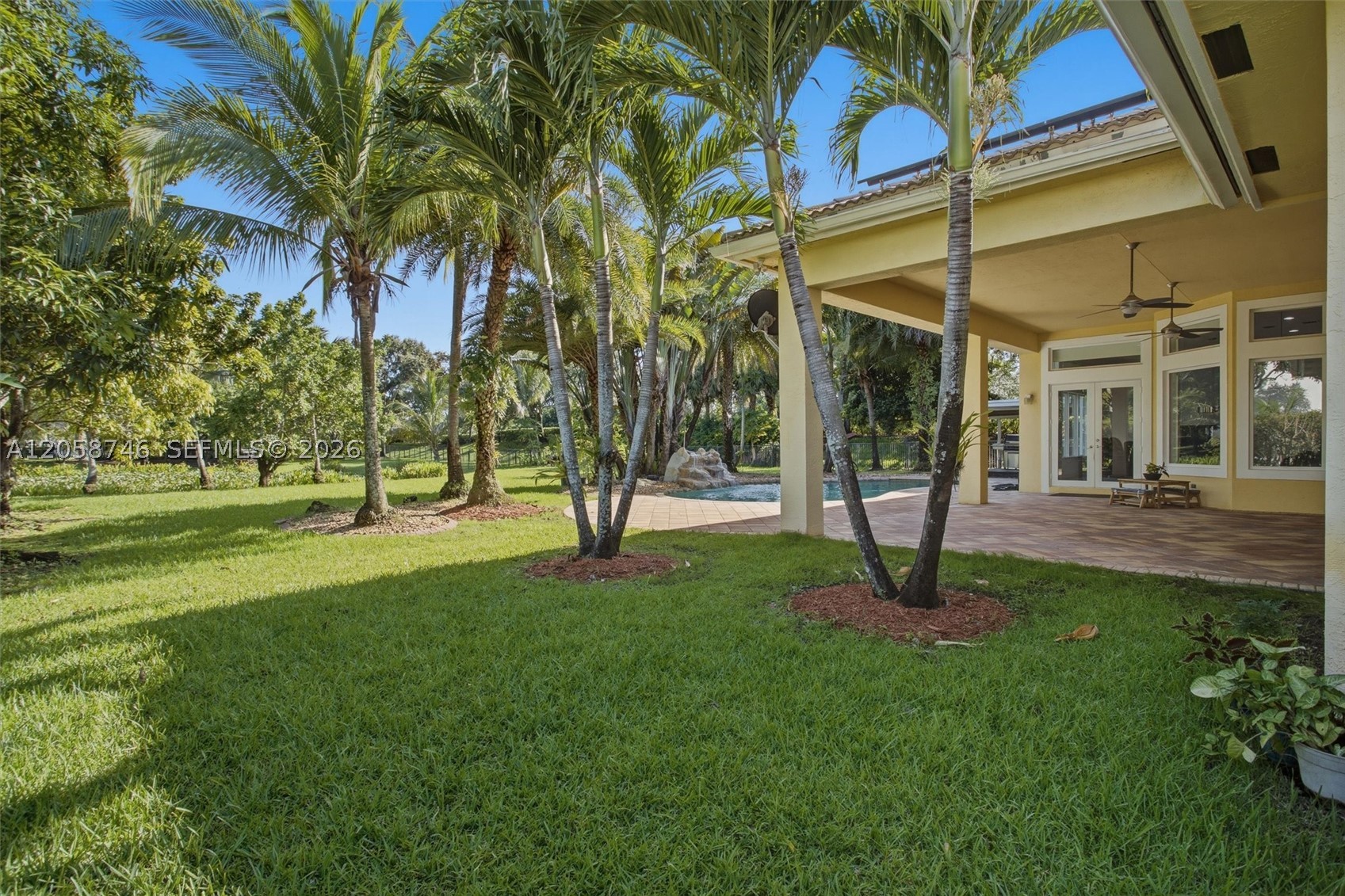 RIVERSTONE - Residential