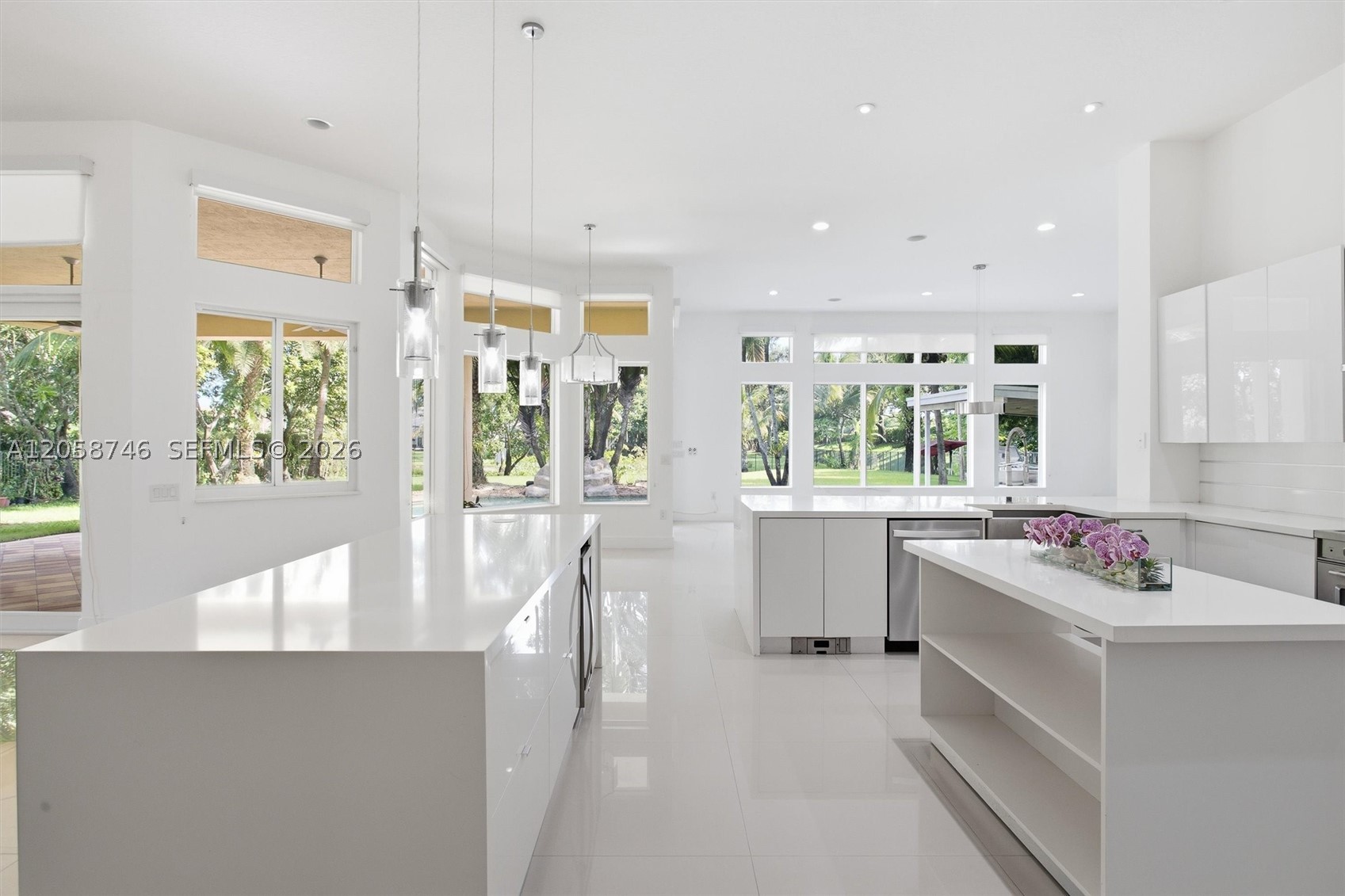 RIVERSTONE - Residential