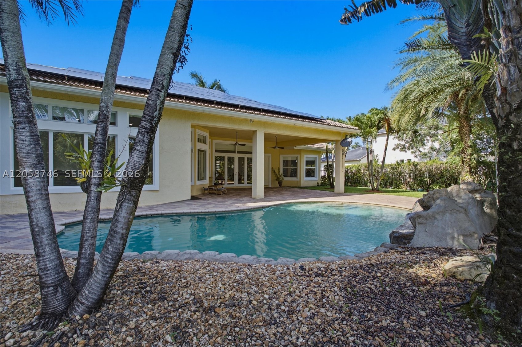 RIVERSTONE - Residential
